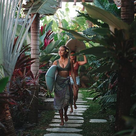 Seaside Tribe - Boutique Surf Stay & Retreat Tanah Lot Εξωτερικό φωτογραφία