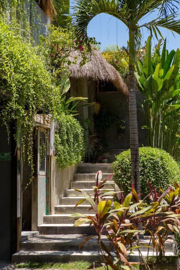 Seaside Tribe - Boutique Surf Stay & Retreat Tanah Lot Εξωτερικό φωτογραφία