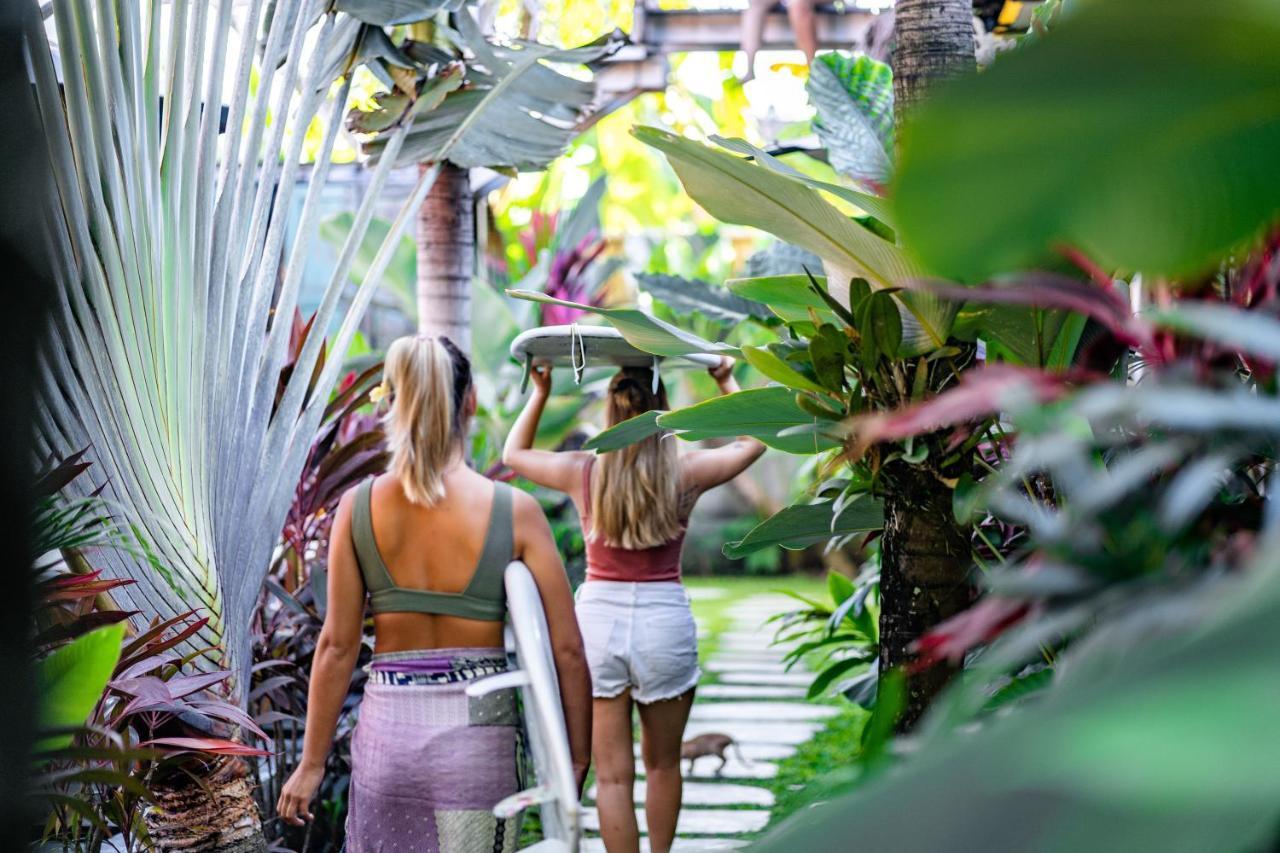 Seaside Tribe - Boutique Surf Stay & Retreat Tanah Lot Εξωτερικό φωτογραφία